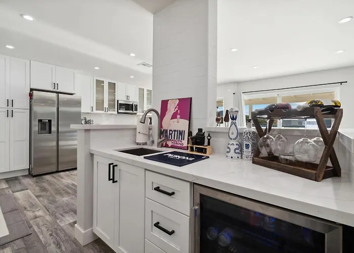 Petey's Paradise In The Heart Of Holiday home *